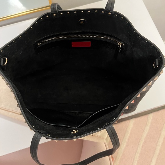 Valentino Garavani Black Tote with Gold Studs - Picture 8 of 13